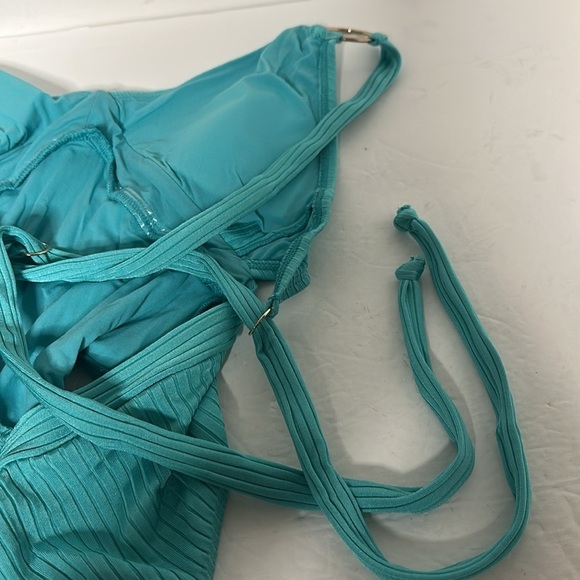 Robin Piccone Yasmine One-piece Swimsuit - Aqua Teal Plunge Silver Ribbed Size 2 - Picture 11 of 12